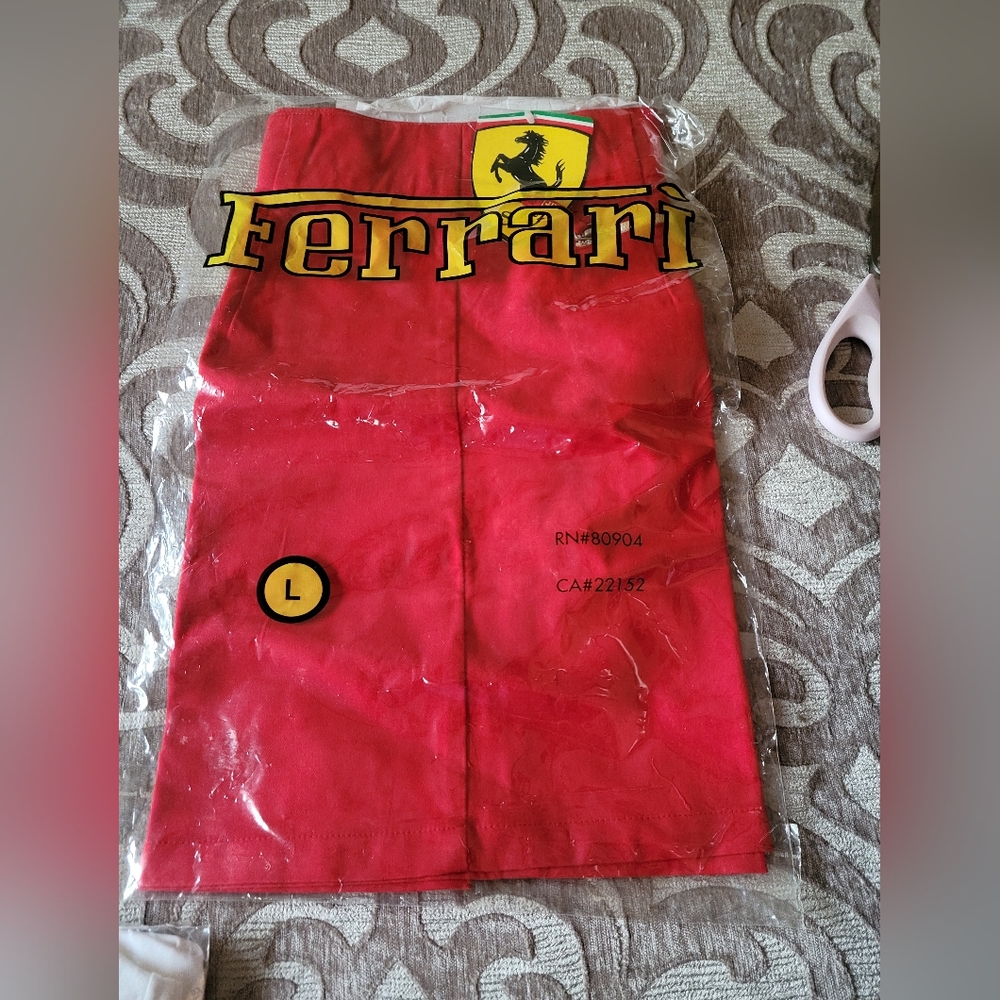 Ladies Ferrari mini skirt